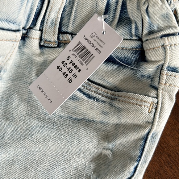 2 pairs Baby gap/ gap factory distressed light wash jegging ankle 5 (toddler) - Picture 9 of 12